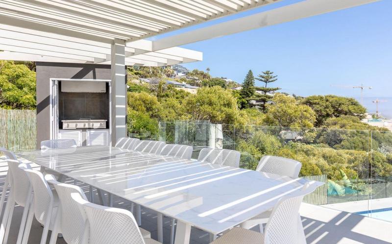 4 Bedroom Property for Sale in Llandudno Western Cape